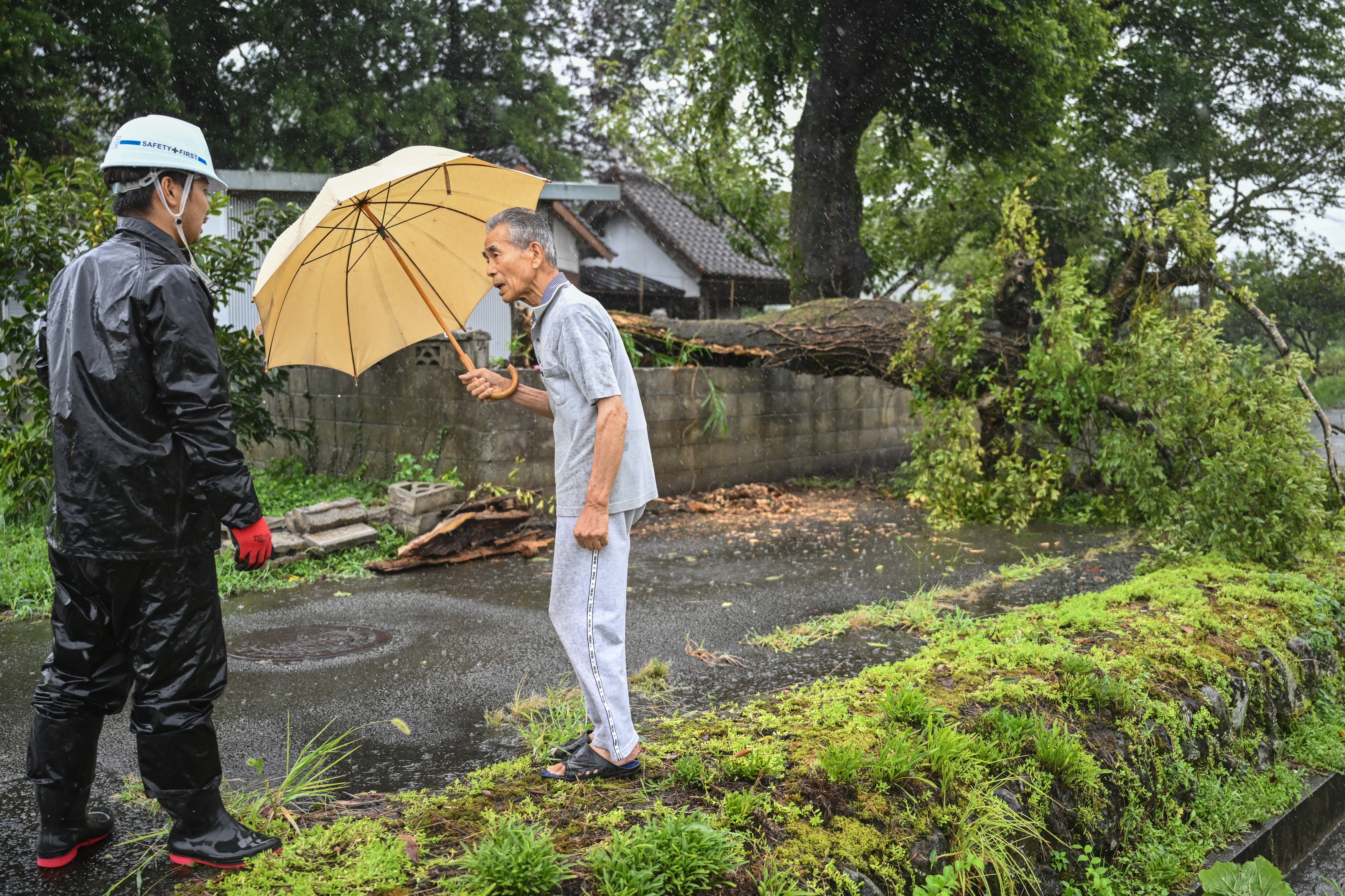 Japonia a fost lovită de cel mai puternic taifun al anului, Shanshan. Trei morți și rafale de vânt de 200 km/h