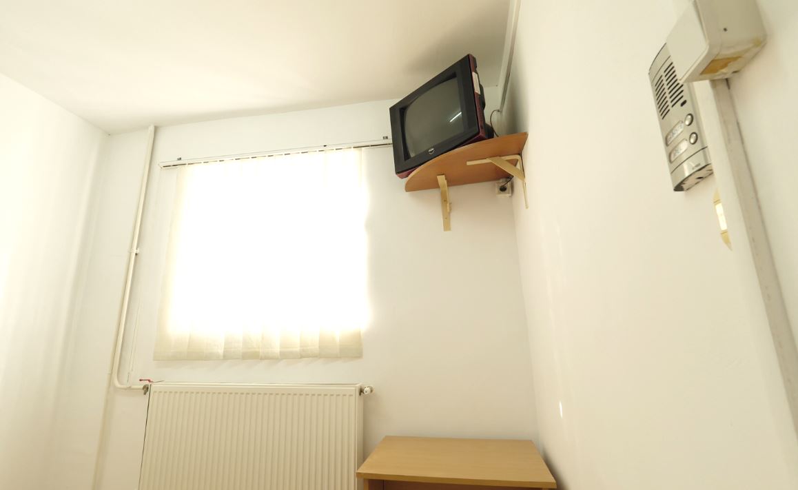 VIDEO/Camera intimă din puşcării, locul în care dorinţele condamnaților devin realitate. Așa arată «cuibuşorul de nebunii» de la Jilava!