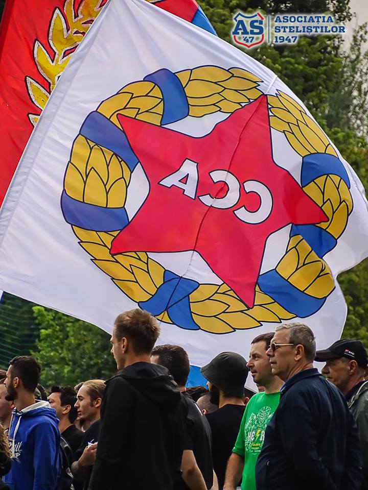 CSA Steaua are primul antrenament cu public în Ghencea, de la ora 9.30. Fanii din Peluza Sud fac spectacol | VIDEO&GALERIE FOTO