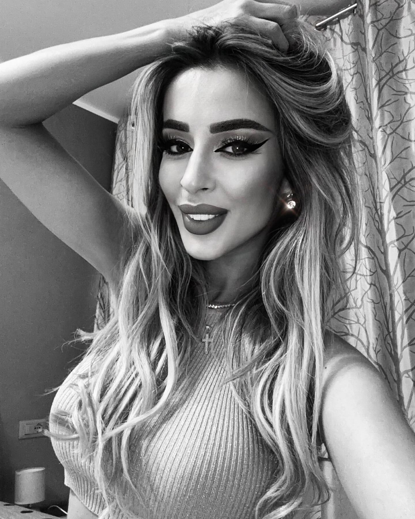 Cine sunt cele 10 ispite feminine de la „Insula Iubirii” 2024. Una dintre ele a fost eliminată din show-ul difuzat la Antena 1