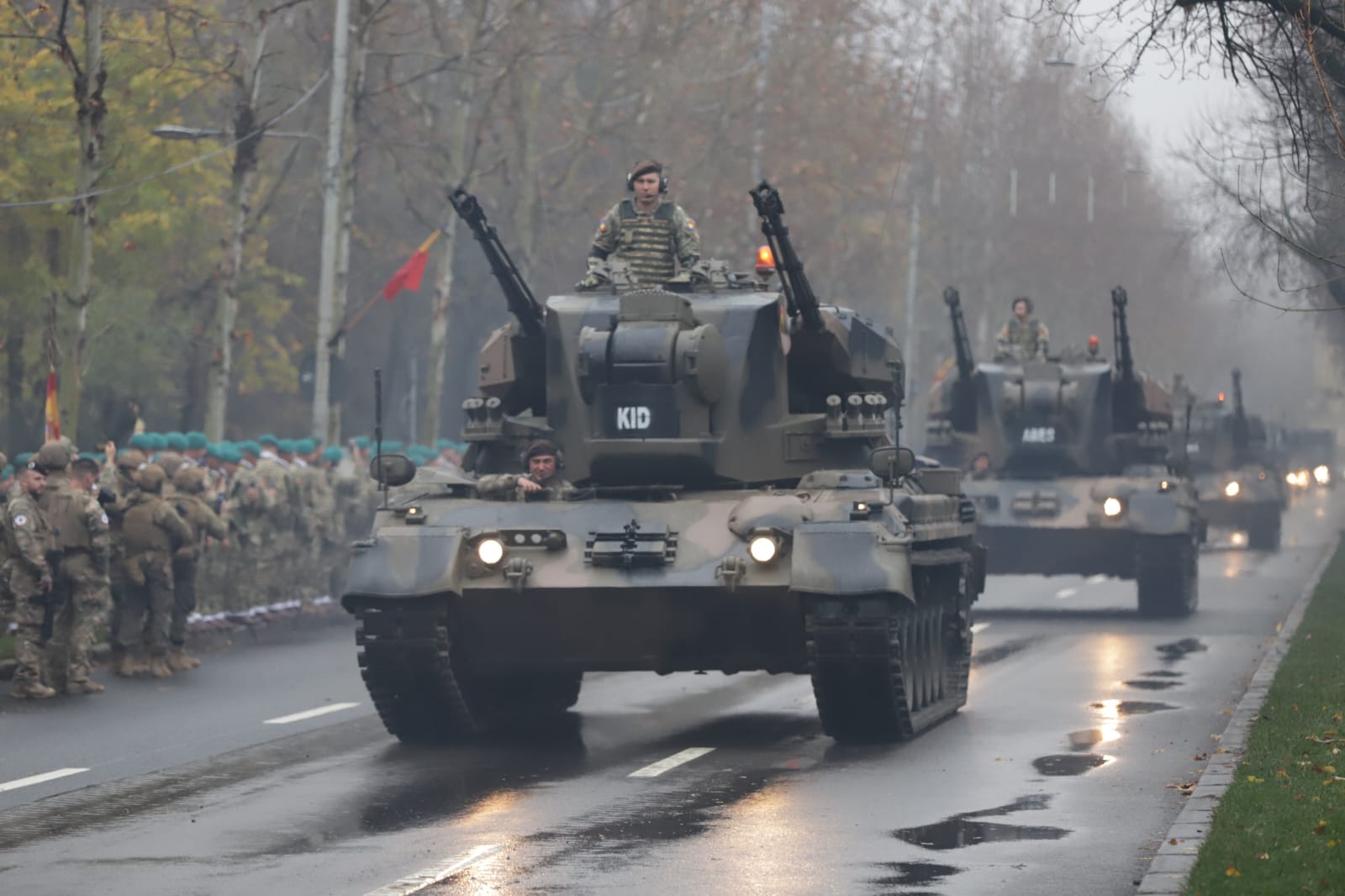 Repetiție generală pentru Parada Militară Națională, sâmbătă, la Arcul de Triumf