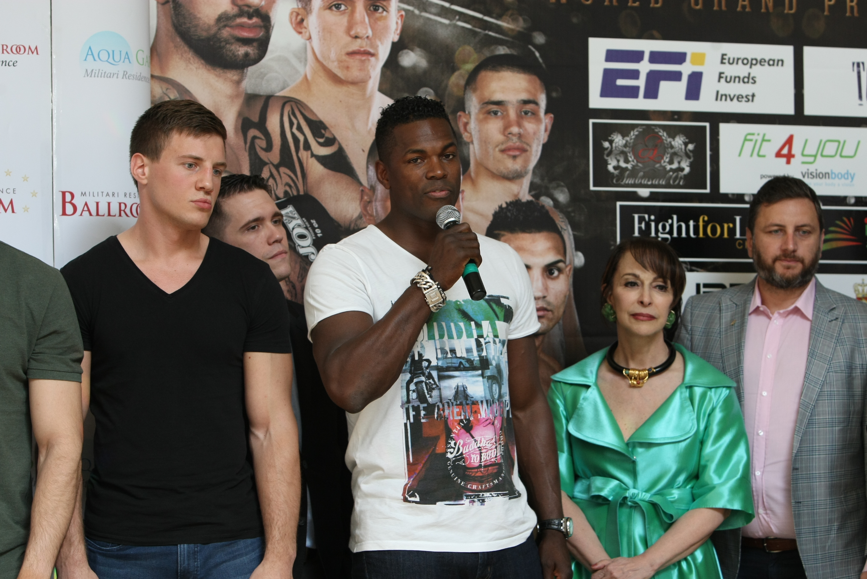 Luptătorii de la Superkombat București au trecut cu bine de proba cântarului oficial / GALERIE FOTO