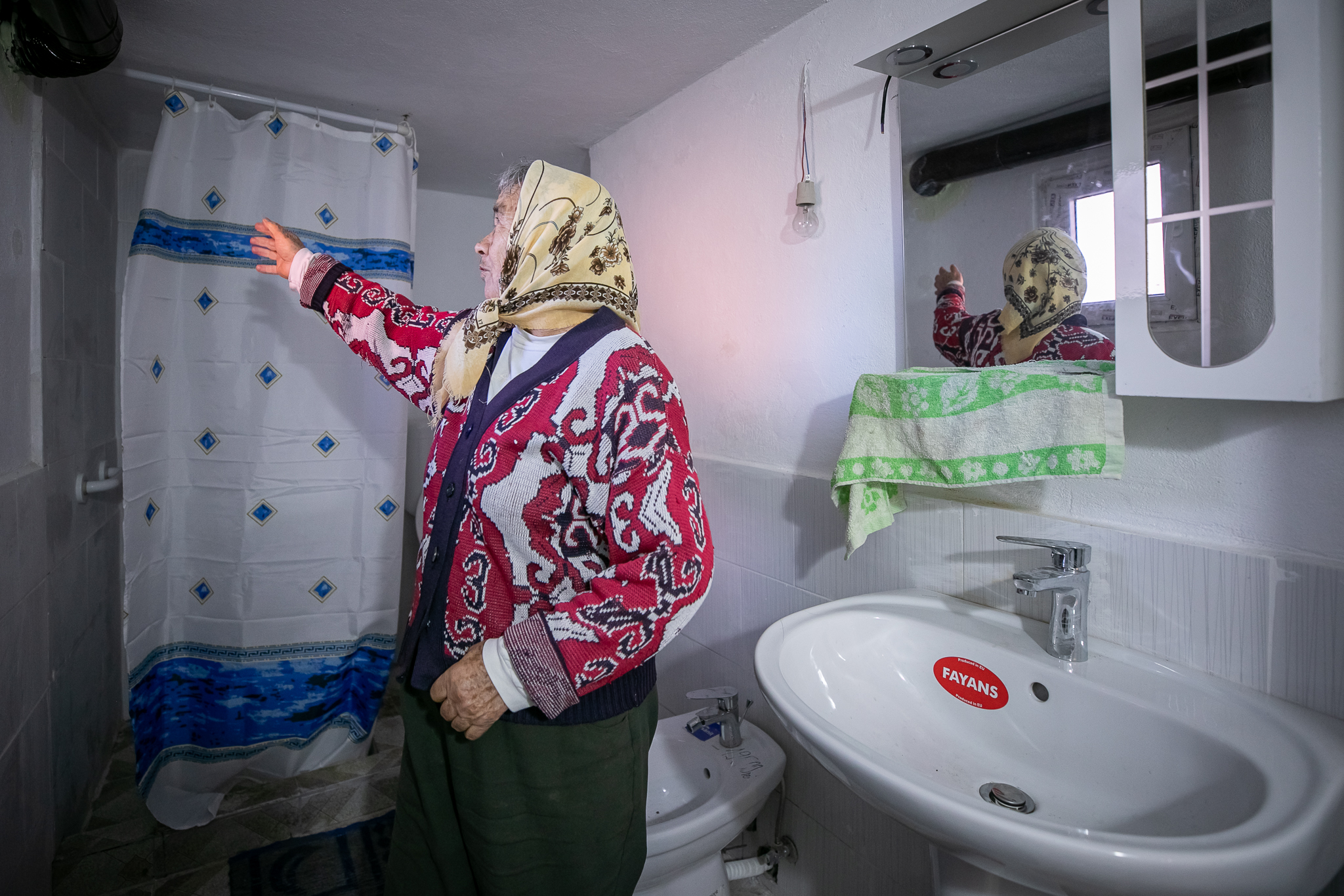 În plină critică națională la adresa medicilor, cum arată viața grea și scrisoarea emoționantă ale unui bătrân care le mulțumește doctorilor că i-au ținut moartea la ușă