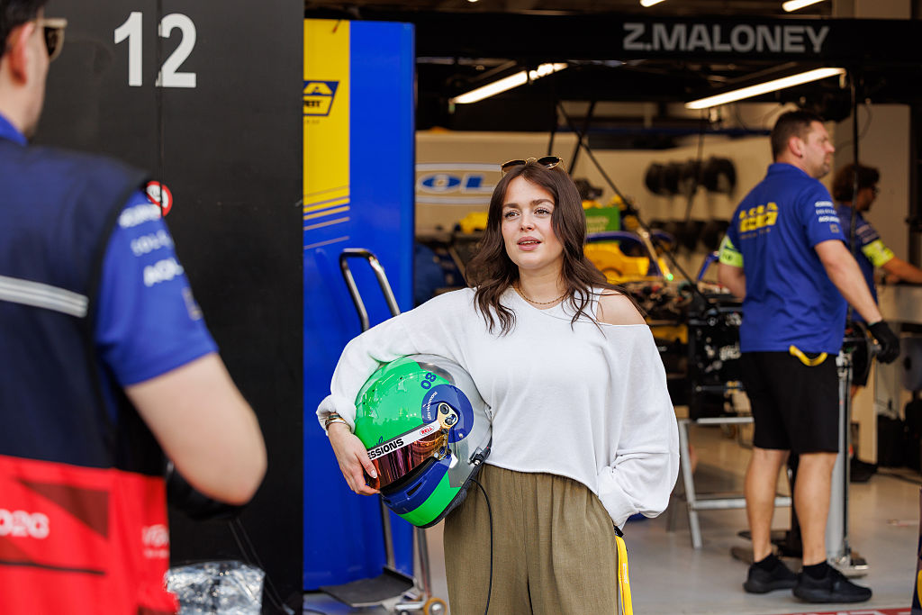 Nézni is rossz: súlyos balesetet szenvedett a népszerű műsorvezető lánya – videó