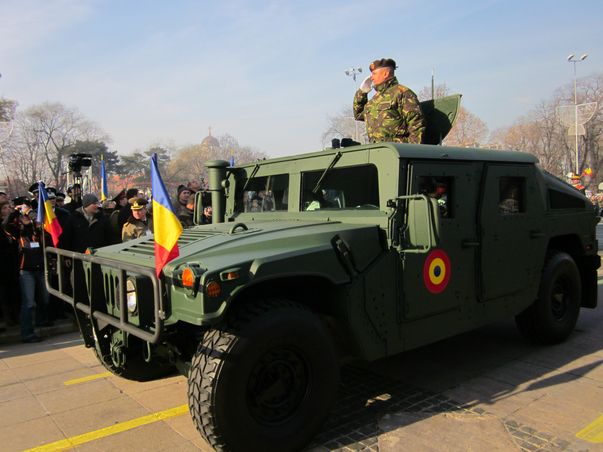Ce poți face de 1 decembrie 2016 la Alba Iulia. Concerte, parada militară și două tone de fasole la ceaun de Ziua Națională