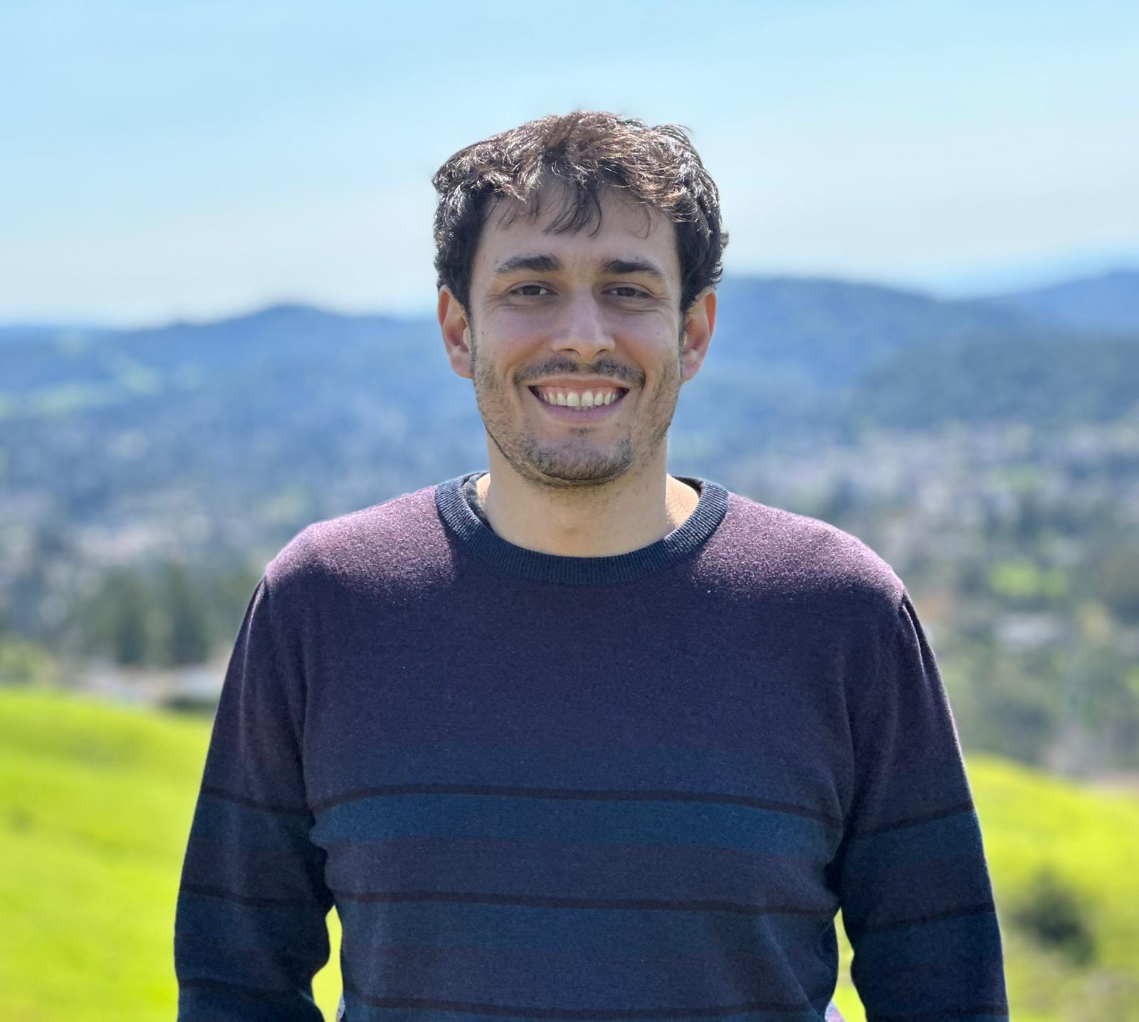 „Uneori, cel mai mare obstacol pentru educația copilului e chiar părintele”. Lecția de viață învățată în California de un tânăr programator român