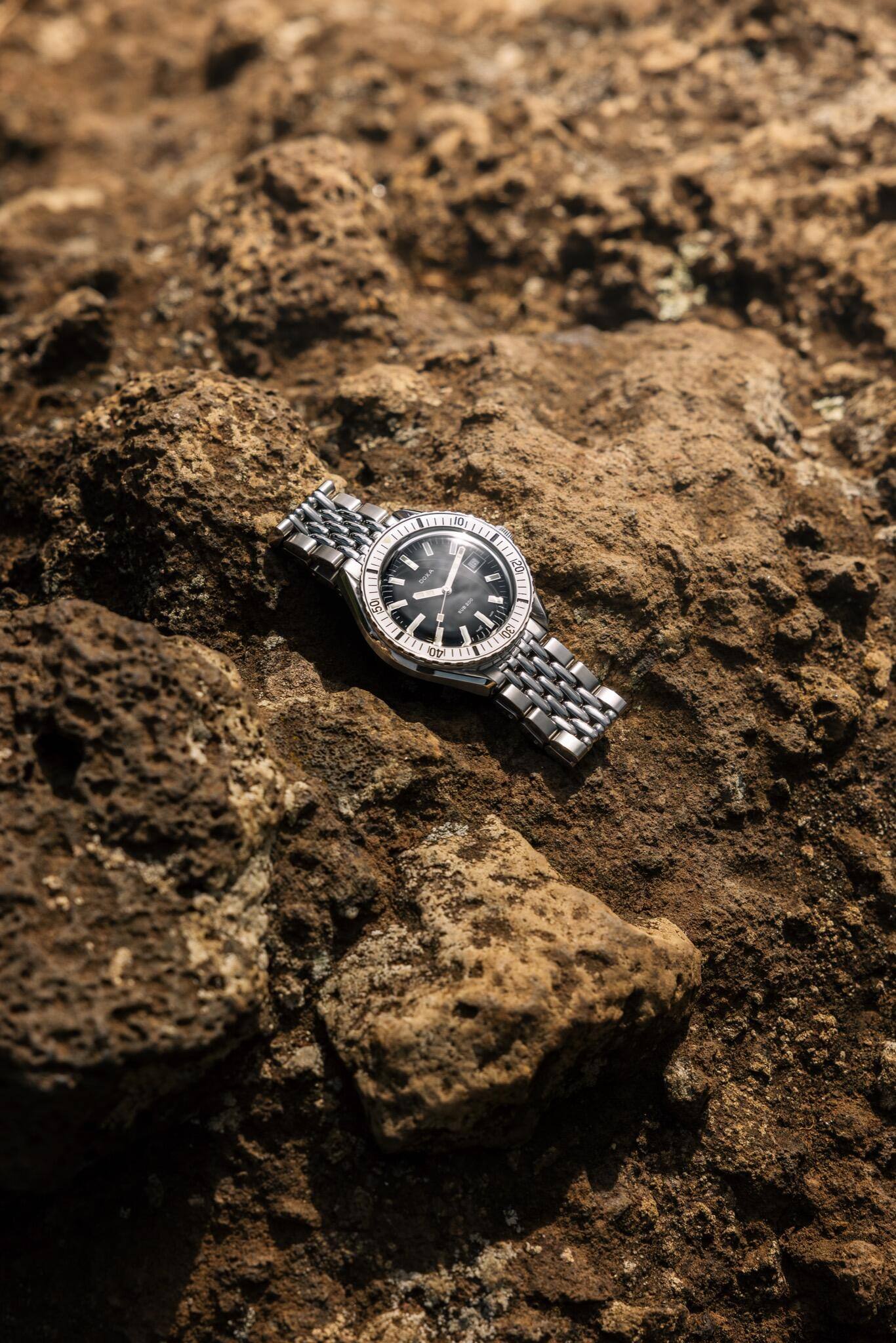 DOXA Sup 200