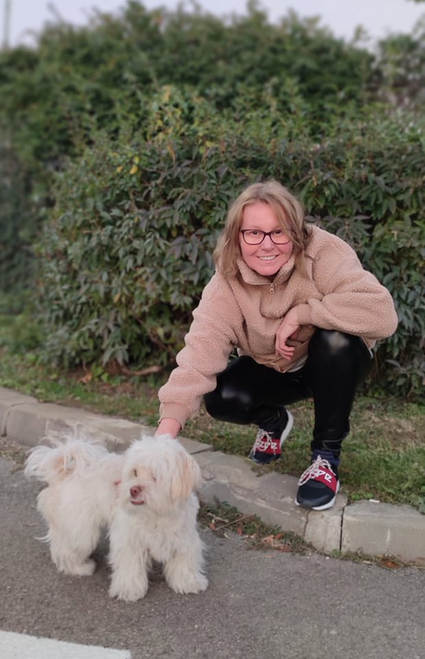 Tania Popa împlinește astăzi 50 de ani. Dezvăluiri interesante despre familia ei. „Azi n-o să mă lase să intru în bucătărie”