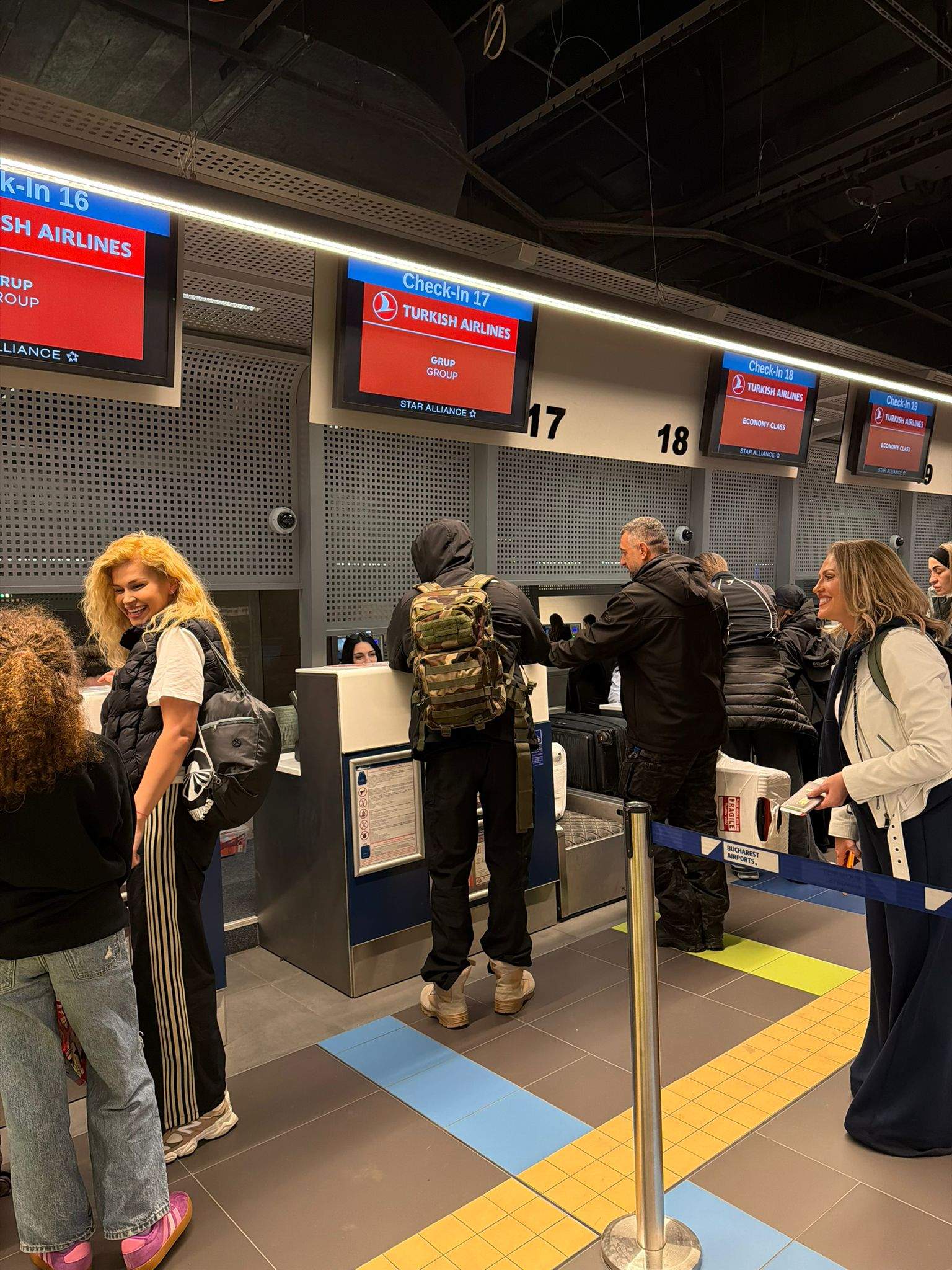 Primele imagini din aeroport cu concurenții „Asia Express” 2026. Cele 9 echipe au pornit în aventura vieții lor. „Doamne-ajută!”