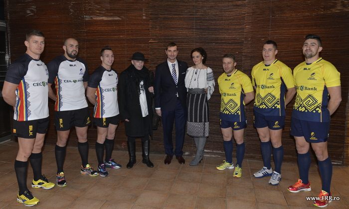 ”Stejarii” le dau clasă fotbaliștilor la echipamentul de joc / GALERIE FOTO