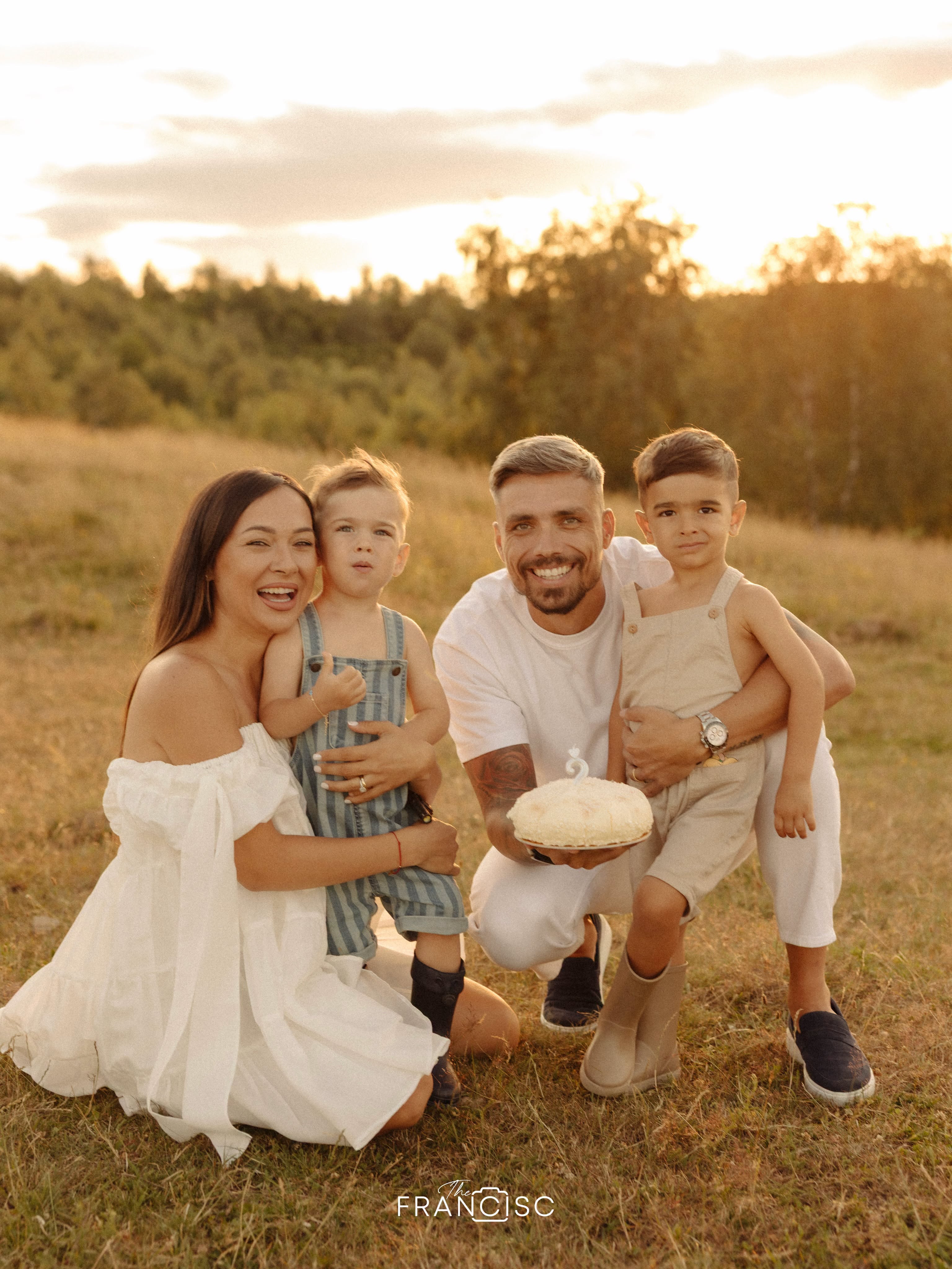 Imagini adorabile de la petrecerea fiului Vlăduței Lupău. Isaia a împlinit 2 ani, iar decorul a atras toate privirile