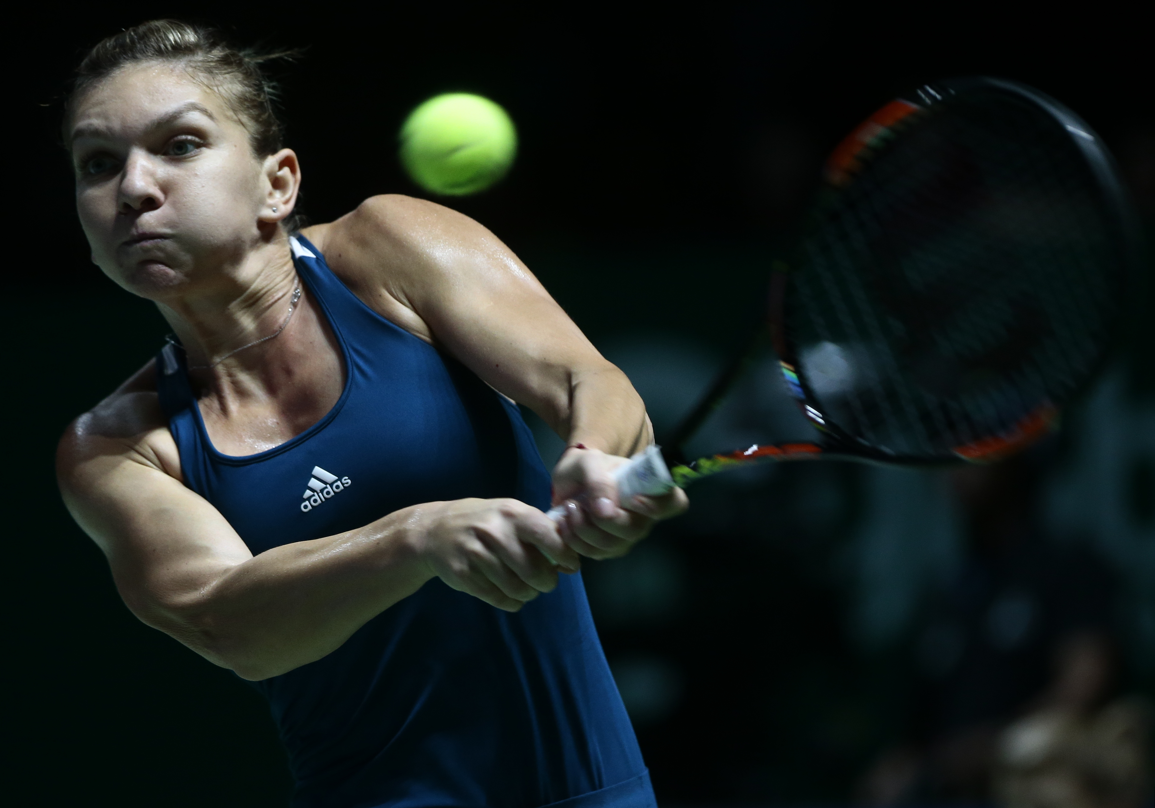 Tenis, Turneul Campioanelor. Simona Halep, victorie en-fanfare cu Madison Keys. Kerber, liderul mondial, a trecut greu de Cibulkova / FOTO&VIDEO