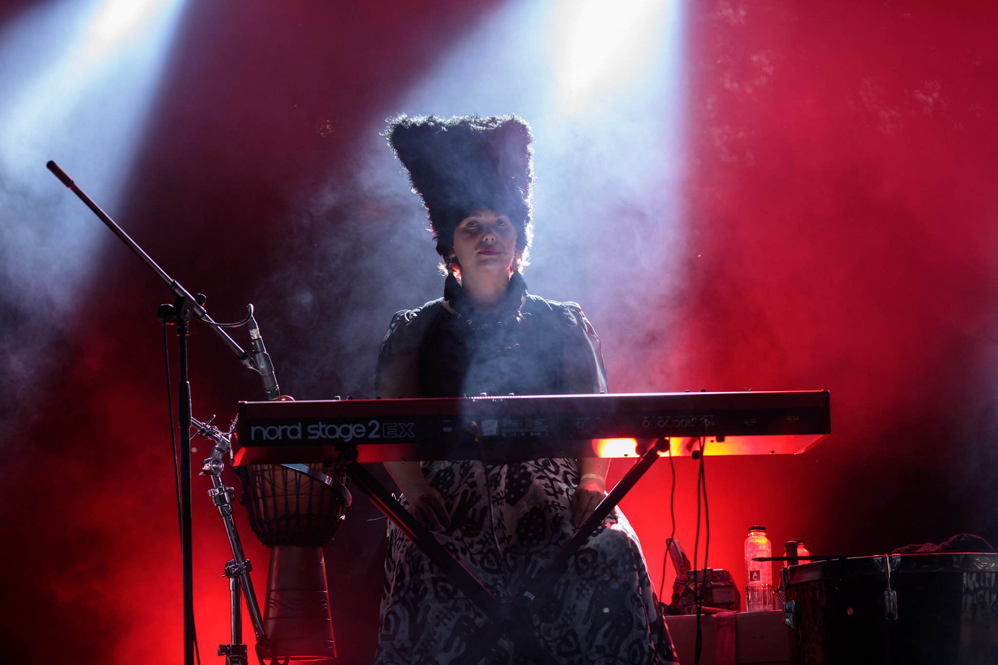 INTERVIU cu trupa DakhaBrakha din Ucraina, înaintea concertului de la TIFF: „Rudele noastre din Rusia se uită la TV și cred propaganda, nu pe noi”