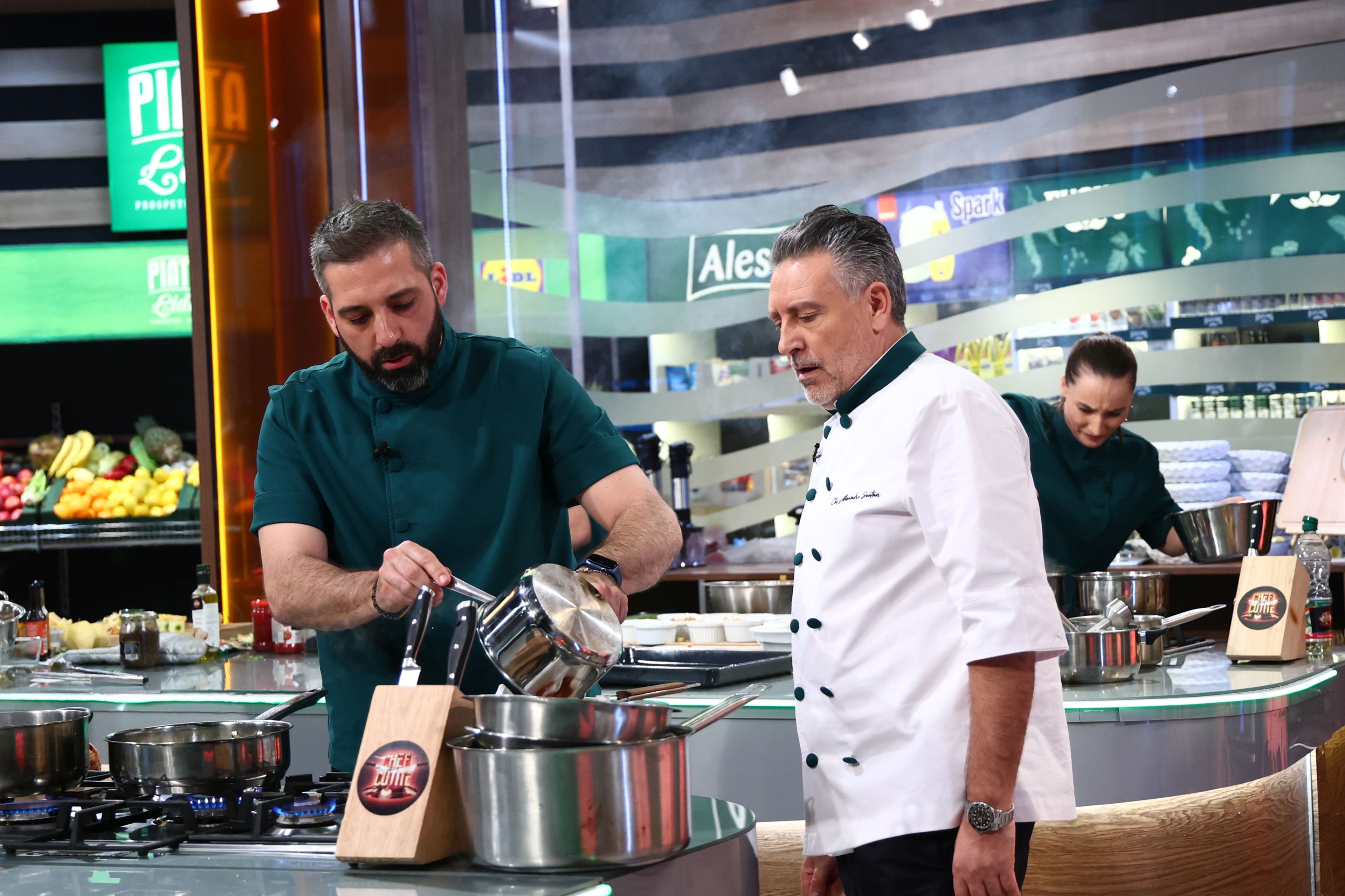 „Chefi la cuțite” 27 aprilie 2026. Invitați speciali de la Ambasada Marii Britanii, în platoul Antena 1