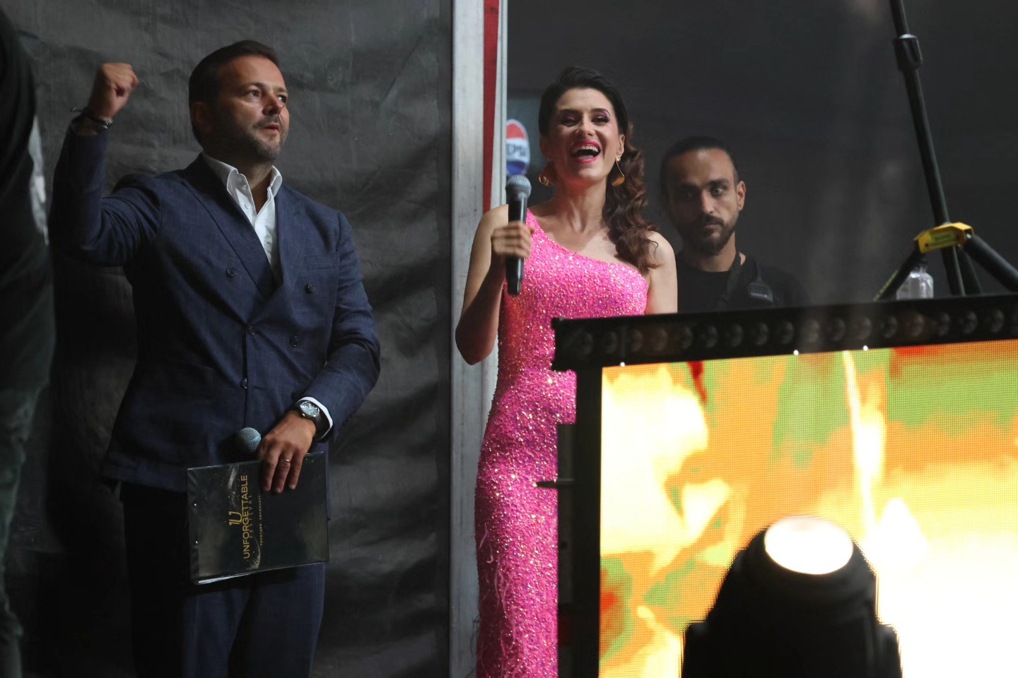 Vedeta care a stat de vorbă cu Nikos Vertis în culisele concertului său din Piața Constituției din București. A fost impresionată: „De neuitat”