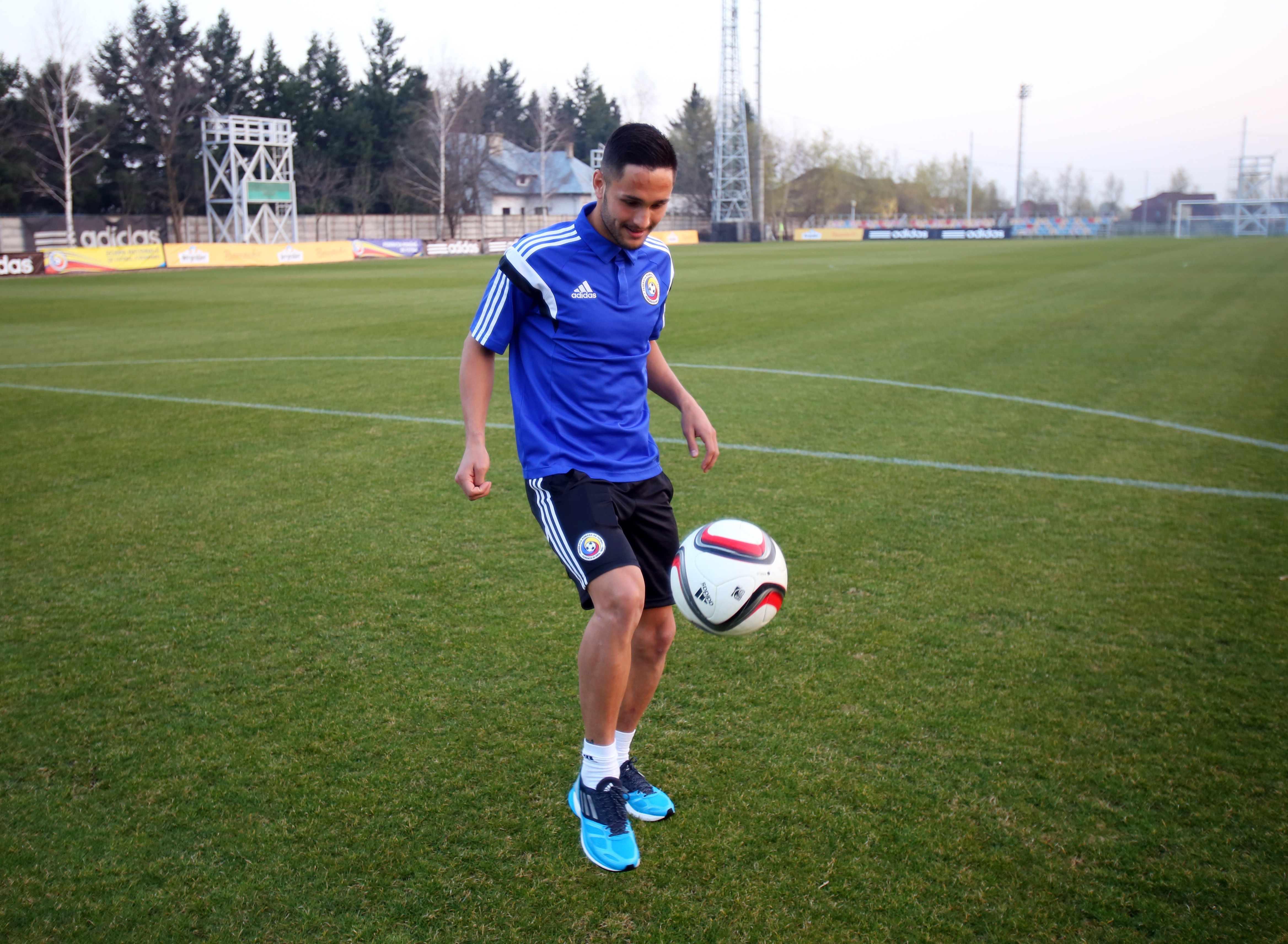 ROMÂNIA - FEROE: Florin Andone joacă în numele tatălui / GALERIE FOTO
