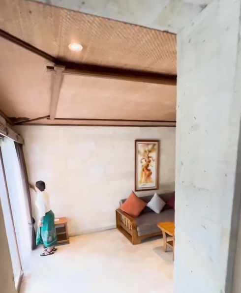 Cum arată camera din Bali în care s-au cazat Smiley și Gina Pistol. Ce le-a ieșit în cale când au ajuns la hotel: „Semn de belșug”