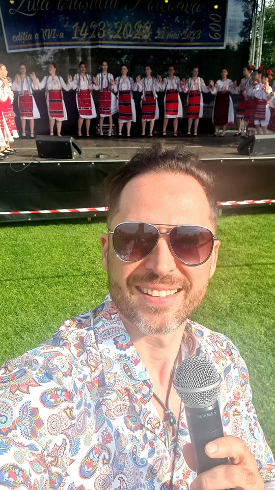 Dinu Maxer, întâlnire neașteptată cu Deea și cu iubitul ei la un eveniment. Cum au reacționat când s-au văzut: „Nu mai avea rost”