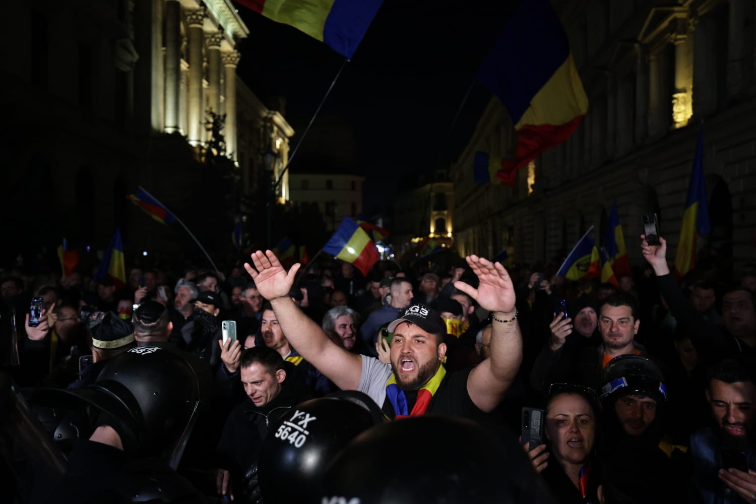 Oana Zăvoranu, live din mijlocul protestatarilor pro-Georgescu. Atac la Tudor Chirilă, Mihai Gâdea, Digi 24 și Antena 3