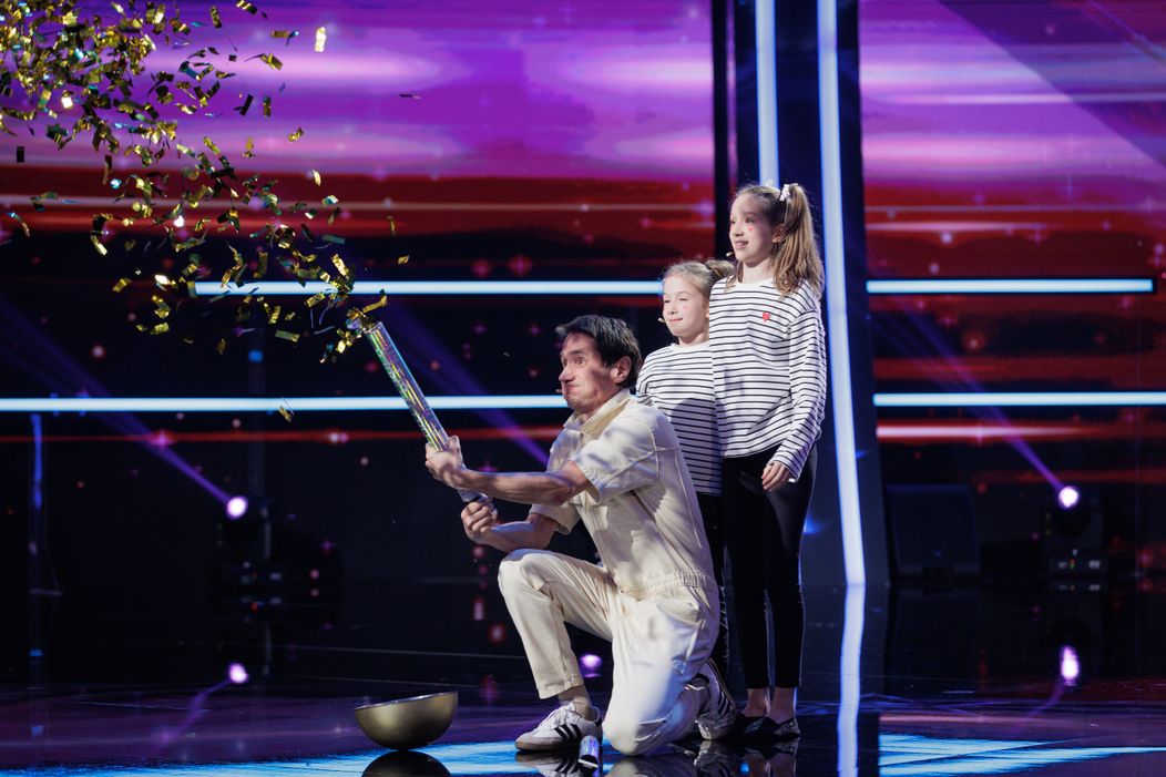 Povestea surorilor Stela și Luna de la „Românii au talent”, noua generație de creatori de conținut online. Cum arată entertainmentul educativ făcut de copii pentru copii