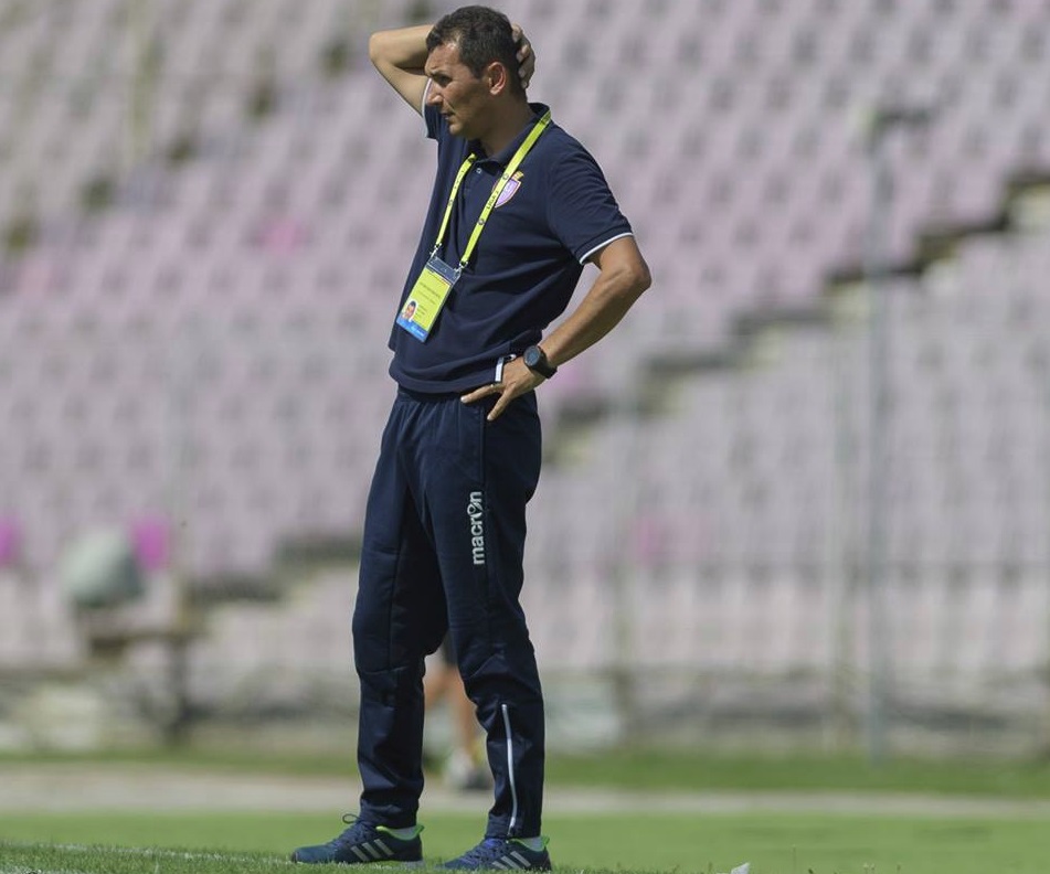 Cosmin Petruescu, antrenorul de la Poli Timișoara, s-a lăsat de fotbal la 26 de ani. Lui trebuie să-i mulțumească Mihai Pintilii