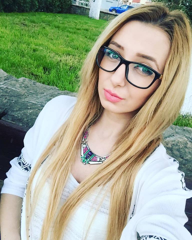 Cumplit. O tânără din Buzău a murit înainte de a susține examenul maturității! Ce postase pe Facebook cu puțin timp înainte