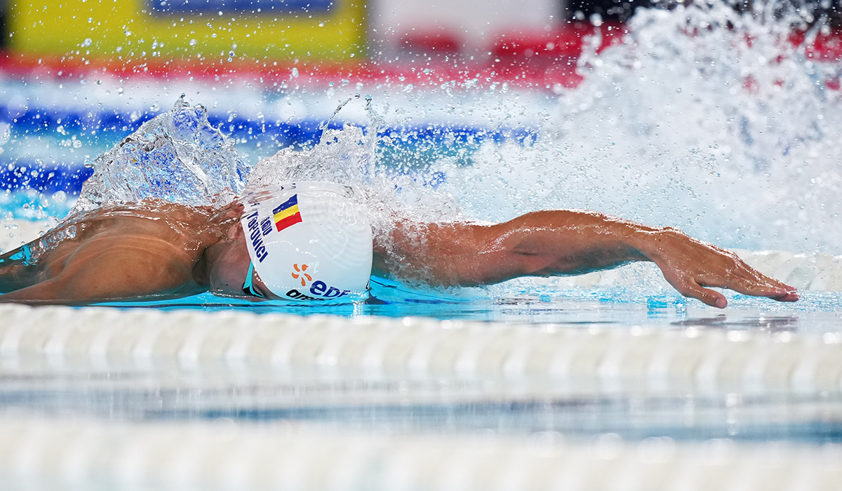 David Popovici s-a calificat în finala probei de 200 metri liber de la Campionatele Europene de la Paris, cu cel mai bun timp