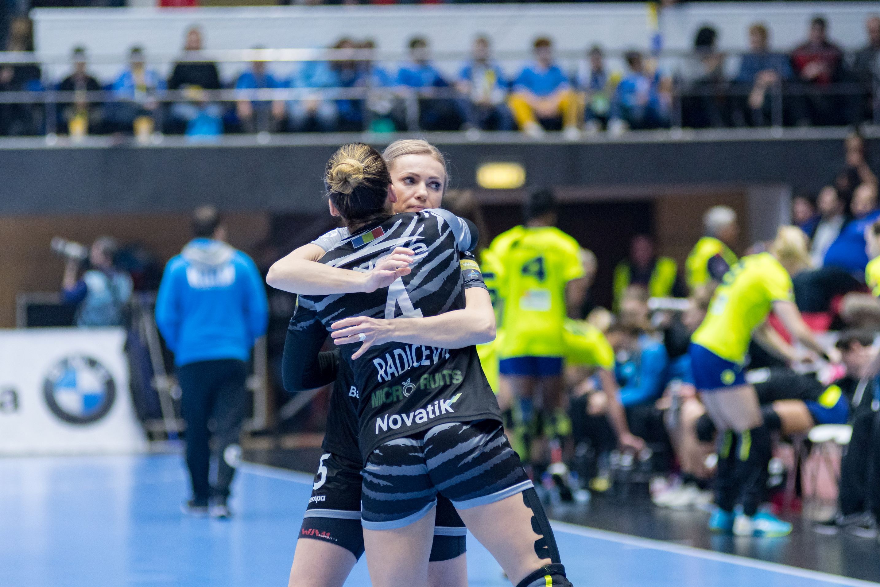 CSM București - Krim Ljubljana, 32-26, în grupele principale ale Ligii Campionilor. Pas mare spre sferturi