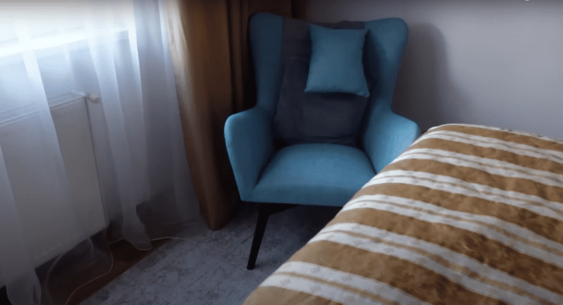 Imagini cu casa în care locuiește Nea Marin. Are o vilă impresionantă în Capitală și valorează peste 200.000 de euro