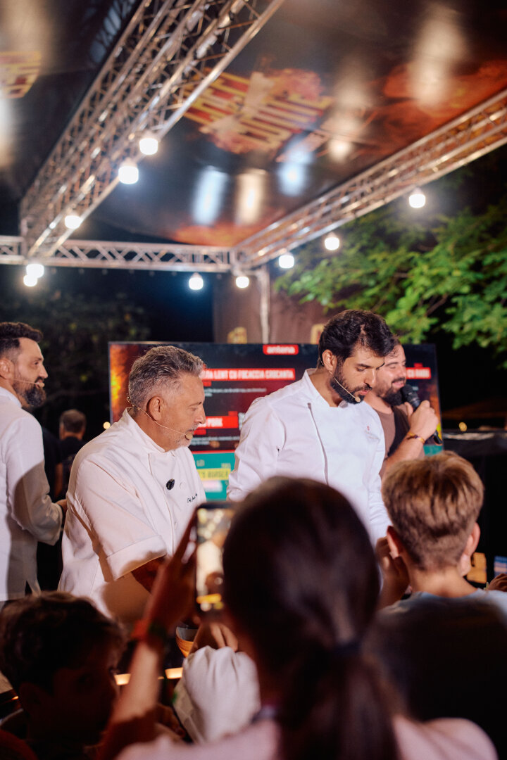 Cum a apărut Cătălin Rizea, soțul Addei, la Festivalul Summer Well 2026. Fostul concurent „Chefi la cuțite” a întreținut atmosfera