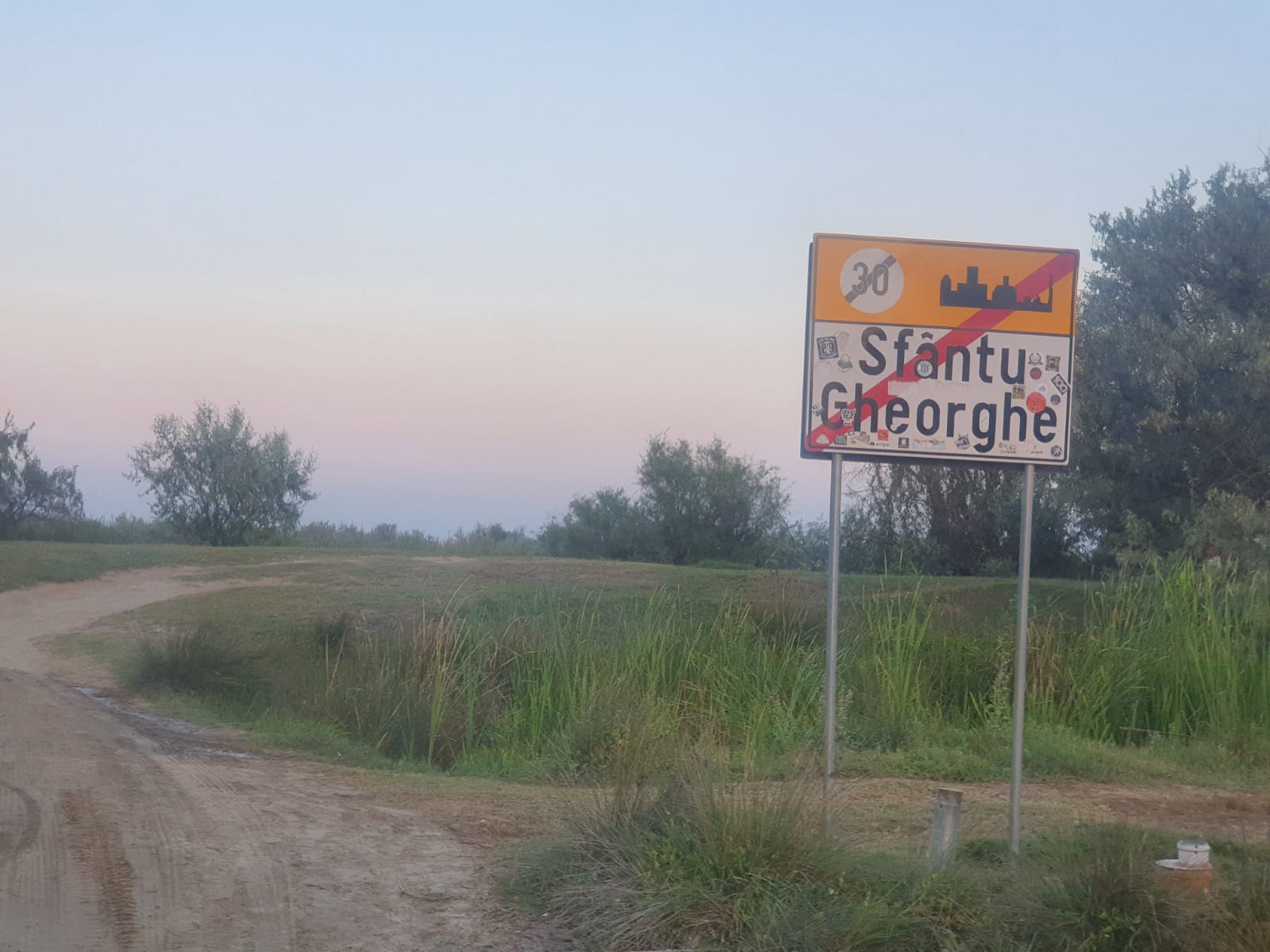 Corespondență de la Festivalul ANONIMUL. Un film a stârnit atât de mult interes, încât unii spectatori au rămas pe afară. Ce urmează în weekend