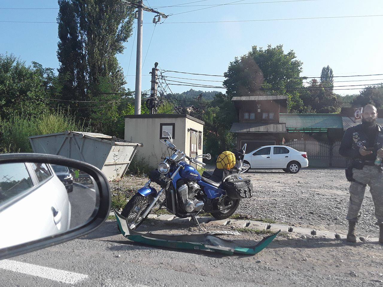 FOTO| Accident în apropiere de Comarnic pe DN1. Cinci persoane au fost rănite