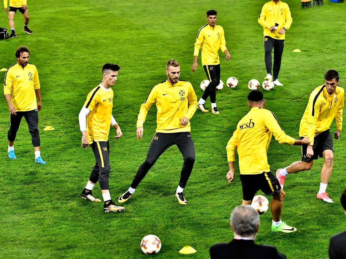 Lugano - FCSB, în Liga Europa. Dică și-a trezit la pauză jucătorii, iar roș-albaștrii au întors rezultatul | FOTO&VIDEO