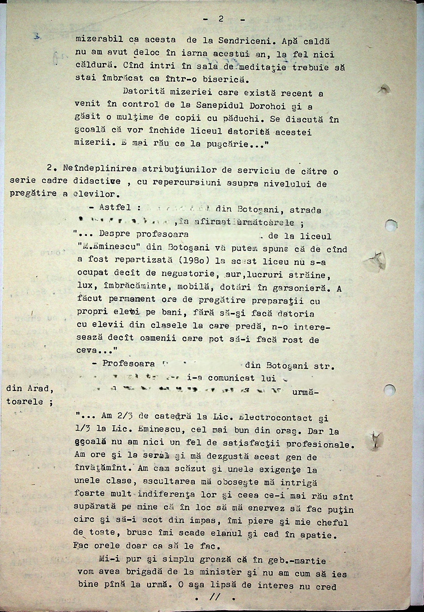Școala românească în iernile comuniste din anii ‘80. Eleve, în scrisorile către părinți: „Mai rău ca la puşcărie/ E râie. Sunt şi păduchi”