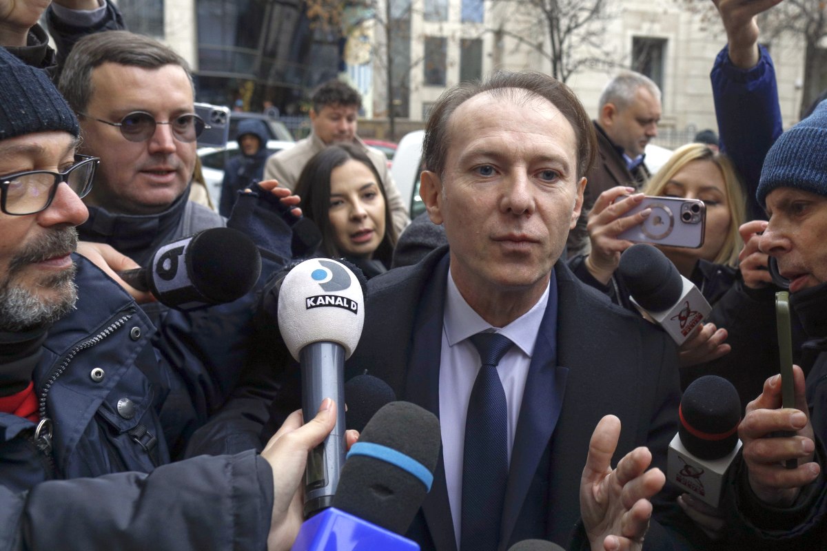 Florin Cîţu, urmărit penal de DNA în dosarul achiziţiei de vaccinuri anti-COVID. E acuzat de complicitate la abuz în serviciu