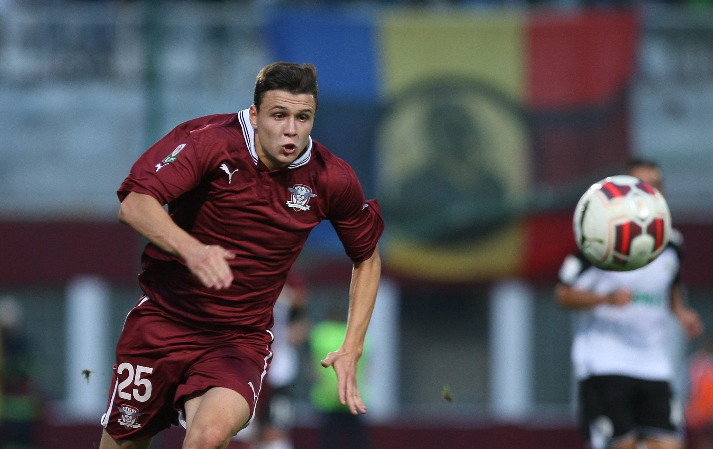 VIDEO / Rapid - ”U” Cluj 2-1. Nebunie în Giuleşti: demisie salvată în prelungiri