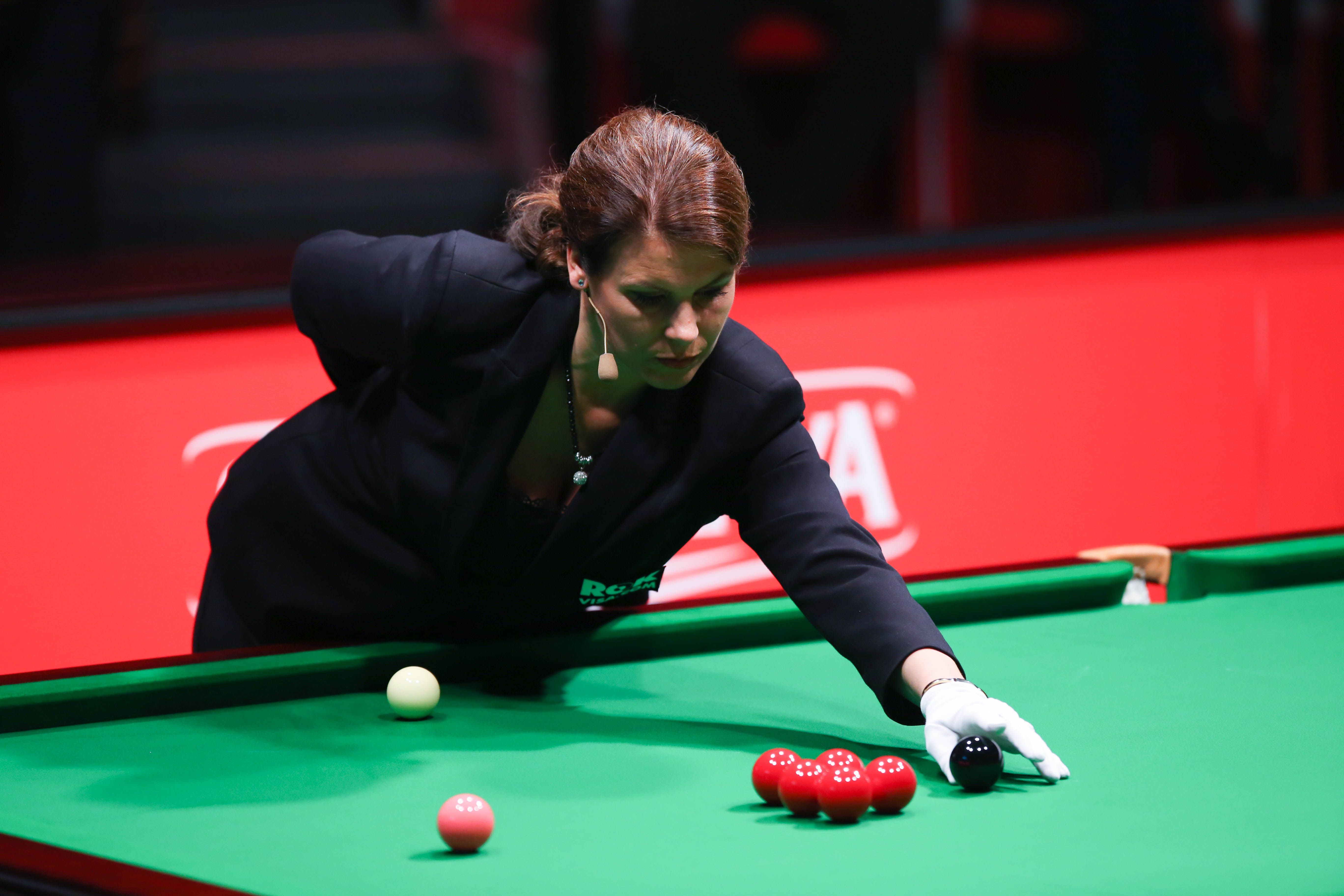 O’Sullivan şi Bingham au făcut show de snooker la circul Globus. Victorie pentru Ronnie! Europeanul Pro, la București/ FOTO