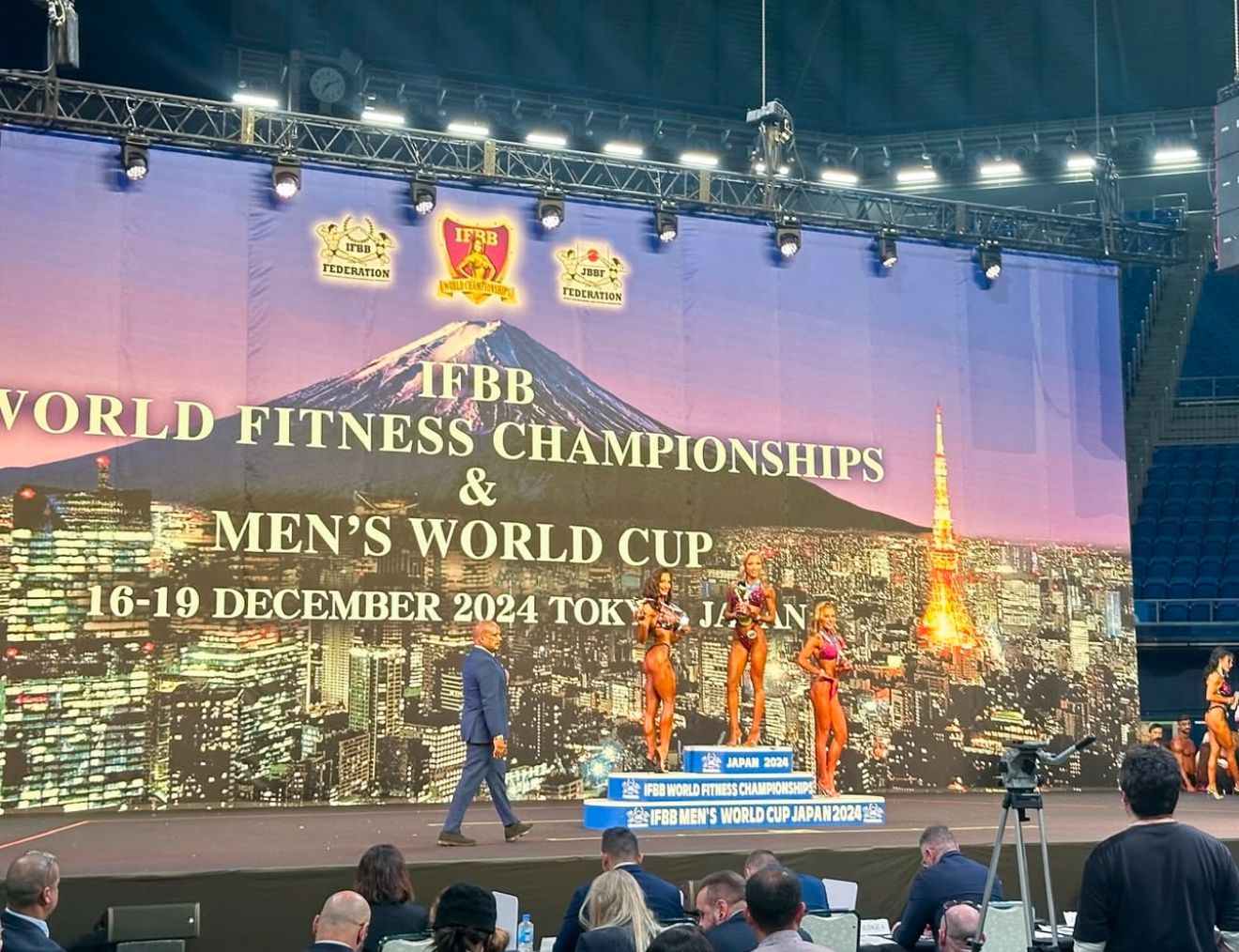 O româncă e a doua cea mai frumoasă femeie din lume în costum de baie. Cum arată Narcisa Martin, vicecampioană la Mondialul de Fitness