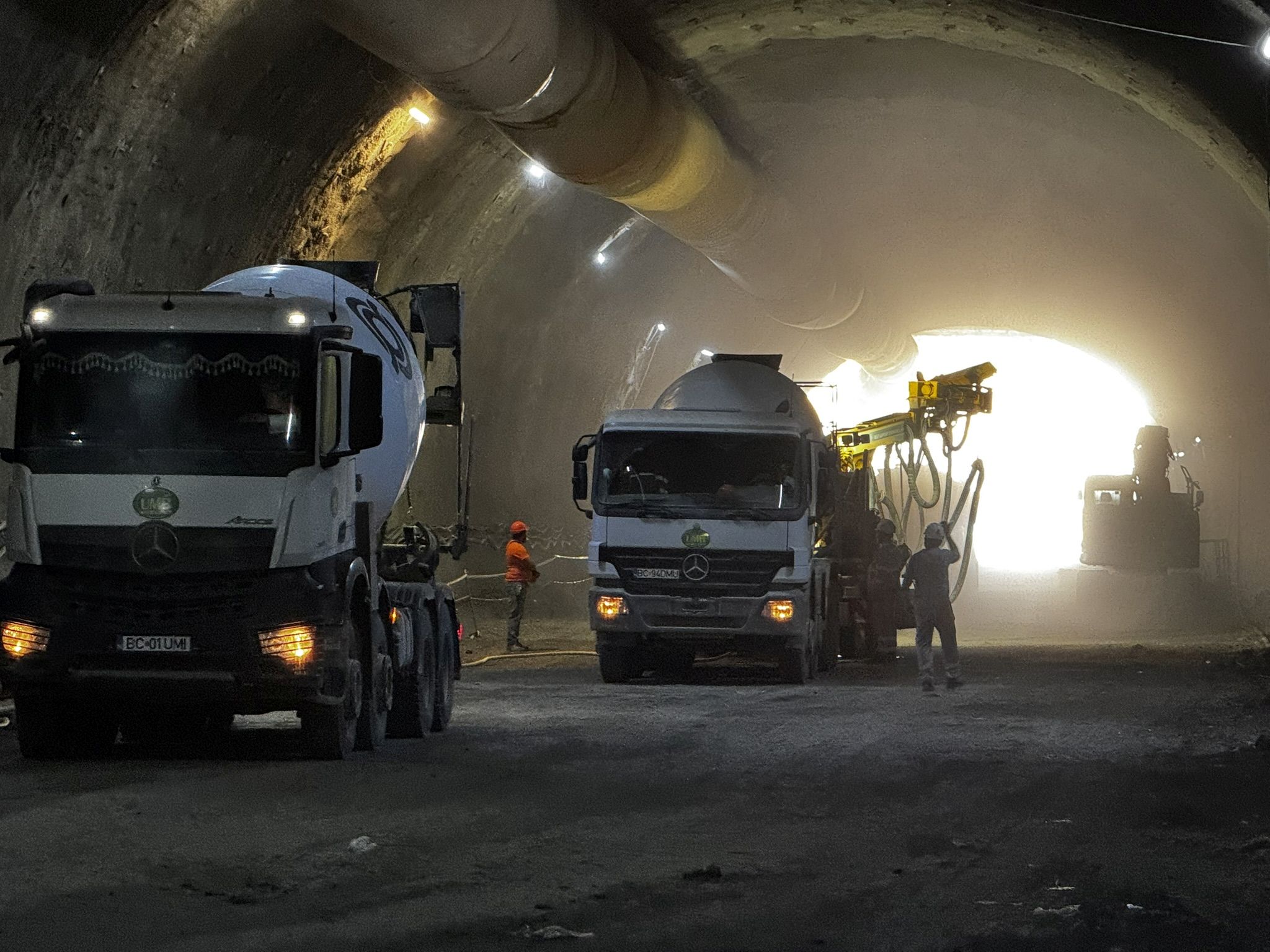Șantierul autostrăzii A1 Lugoj - Deva: Câți metri mai sunt de excavat din „tunelurile pentru urși”