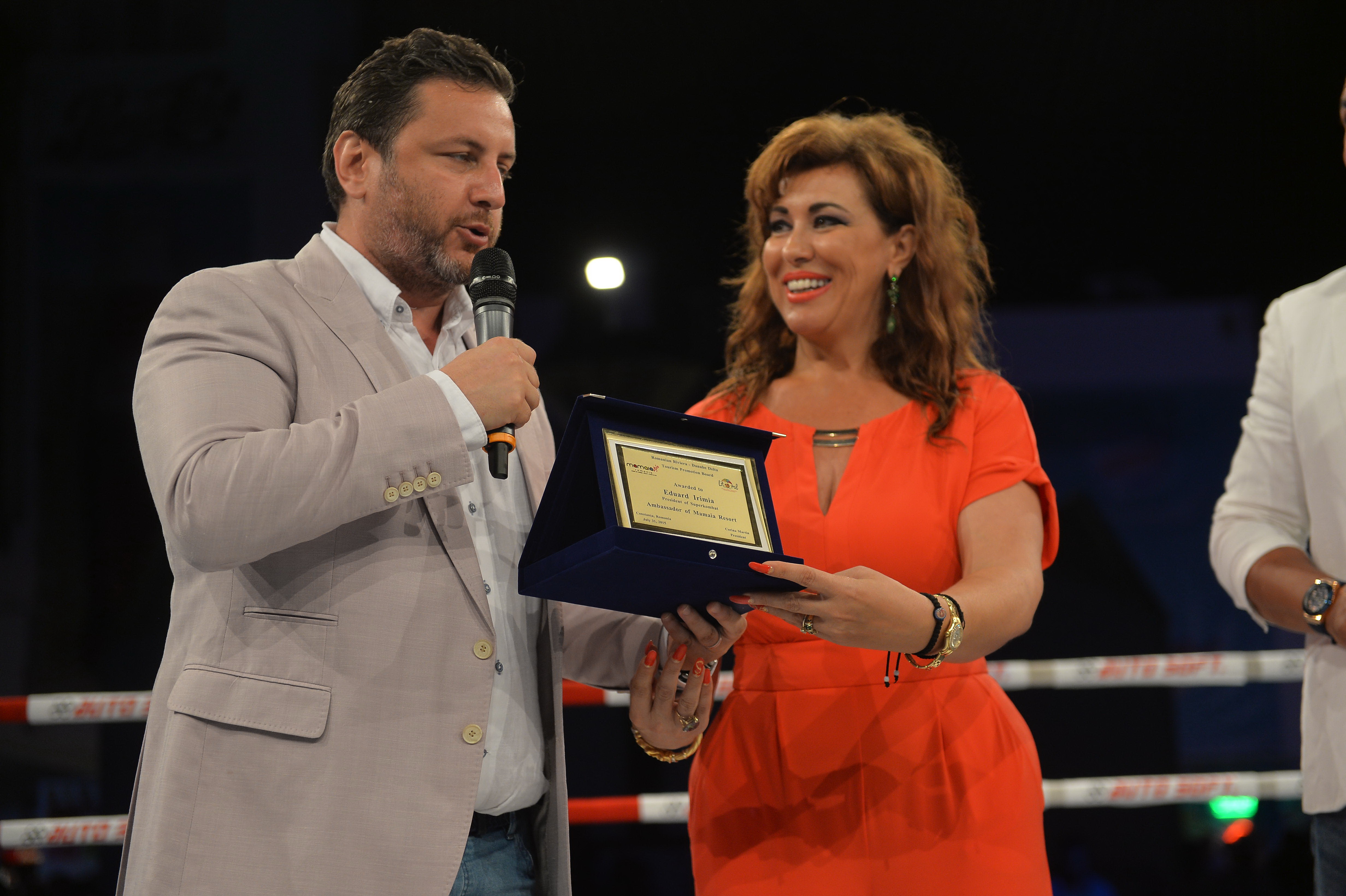 Andrei Stoica îşi păstrează centura de campion mondial / GALERIE FOTO&VIDEO
