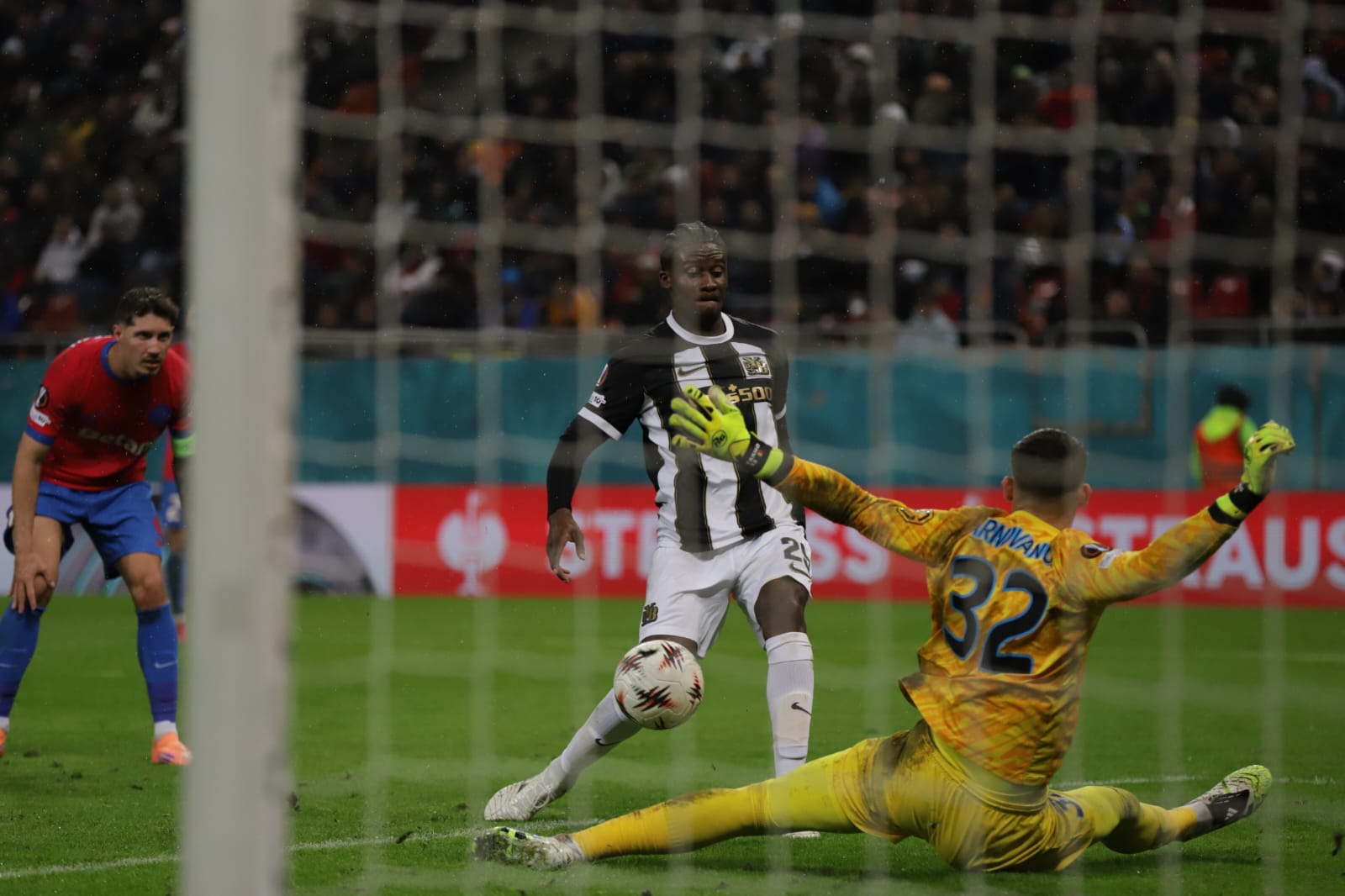 FCSB a fost învinsă de Young Boys Berna la București, în faza principală din Europa League