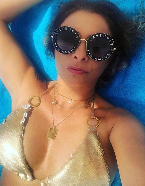 Anamaria Prodan, vacanță cu toți copiii la Mamaia. Și-a expus iar trupul în costum de baie minuscul | FOTO