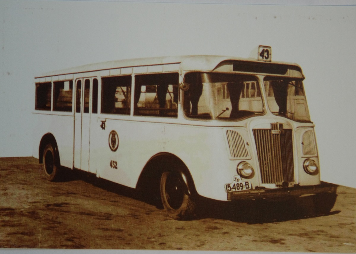 RATB revine la numele pe care-l avea acum 100 de ani. Cum arătau atunci autobuzele Bucureștiului