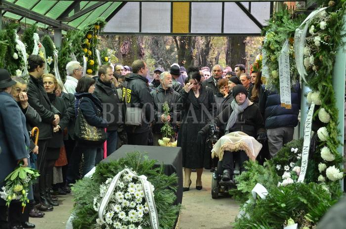 DOLIU. Neşu senior a fost înmormântat: "A avut un moment de cădere"