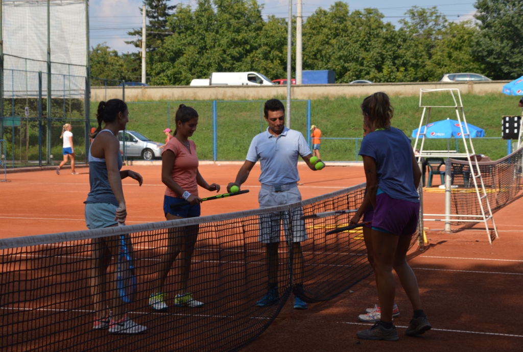 Trofeul ”Ilie Năstase”. Favoritele și-au tăiat partea leului, la turneul de tenis de la Arad