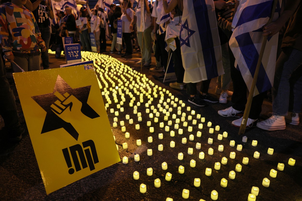 Un nou protest masiv în Israel, pentru a 16-a săptămână la rând. Zeci de mii de oameni contestă reforma justiției și guvernul lui Netanyahu