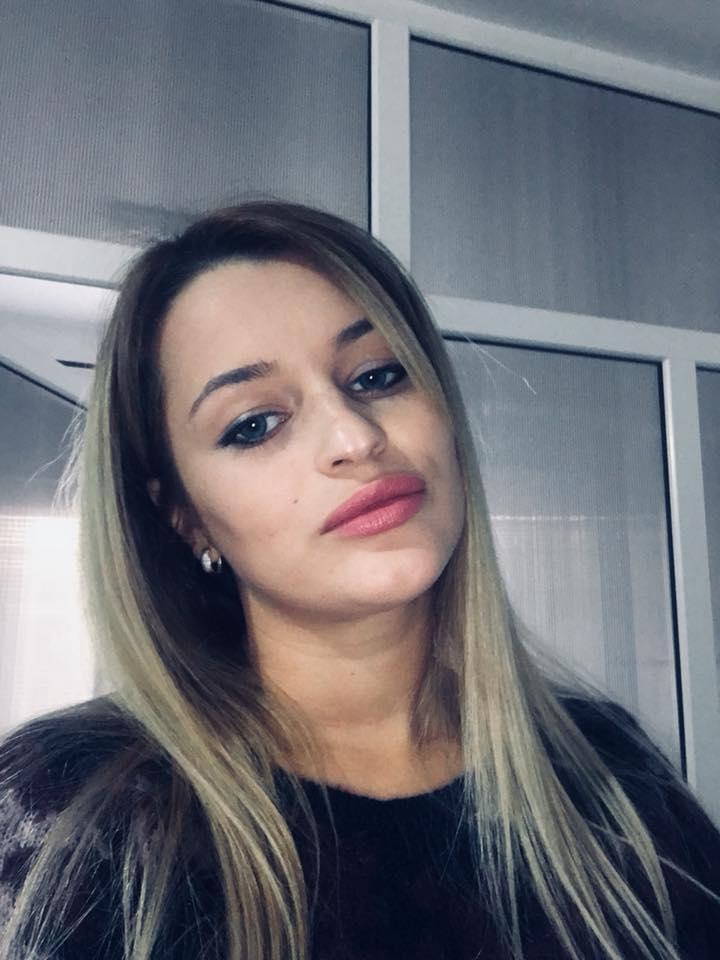 Alexandra Tănase, polițista care e șef de post în Vrancea, la doar 23 de ani. "E aproape un copil"