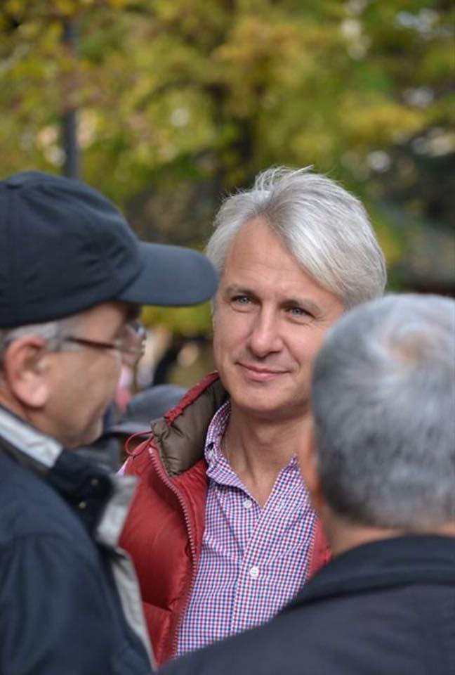 Atunci și acum: Eugen Teodorovici, ministrul care se ocupă de finanțele țării, dar are cinci credite la bănci, de aproape 800.000 de euro