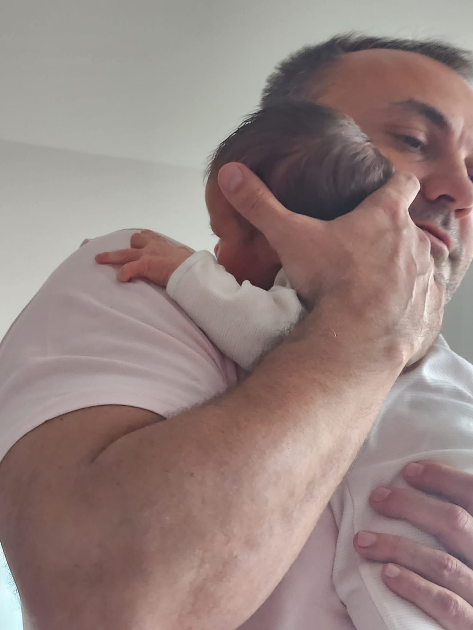 Imagini emoționante cu fetița Cameliei Potec, la două săptămâni după ce a născut. „Din păcate, recuperarea mea a durat puțin mai mult”