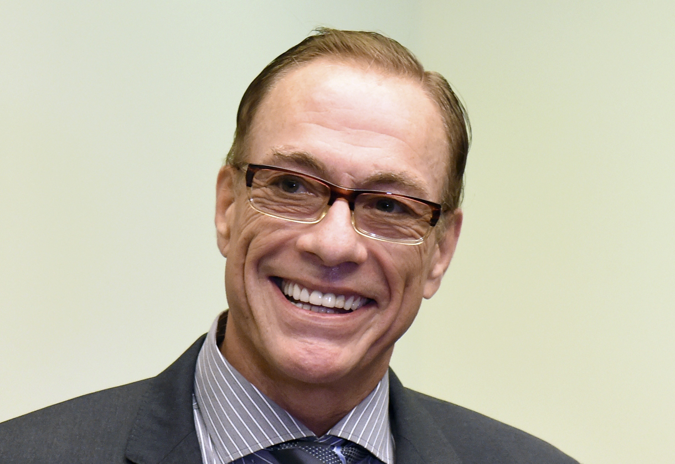 Agentul lui Jean-Claude Van Damme, prima reacție după ce numele actorului a apărut într-un dosar DIICOT Iași